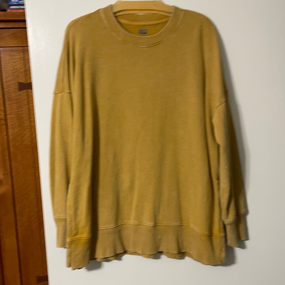 Sweatshirt